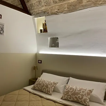 Df Room Borgo Antico Bari Exterior photo